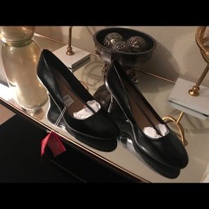 Black DexFlex Comfort Heels (Brand New)